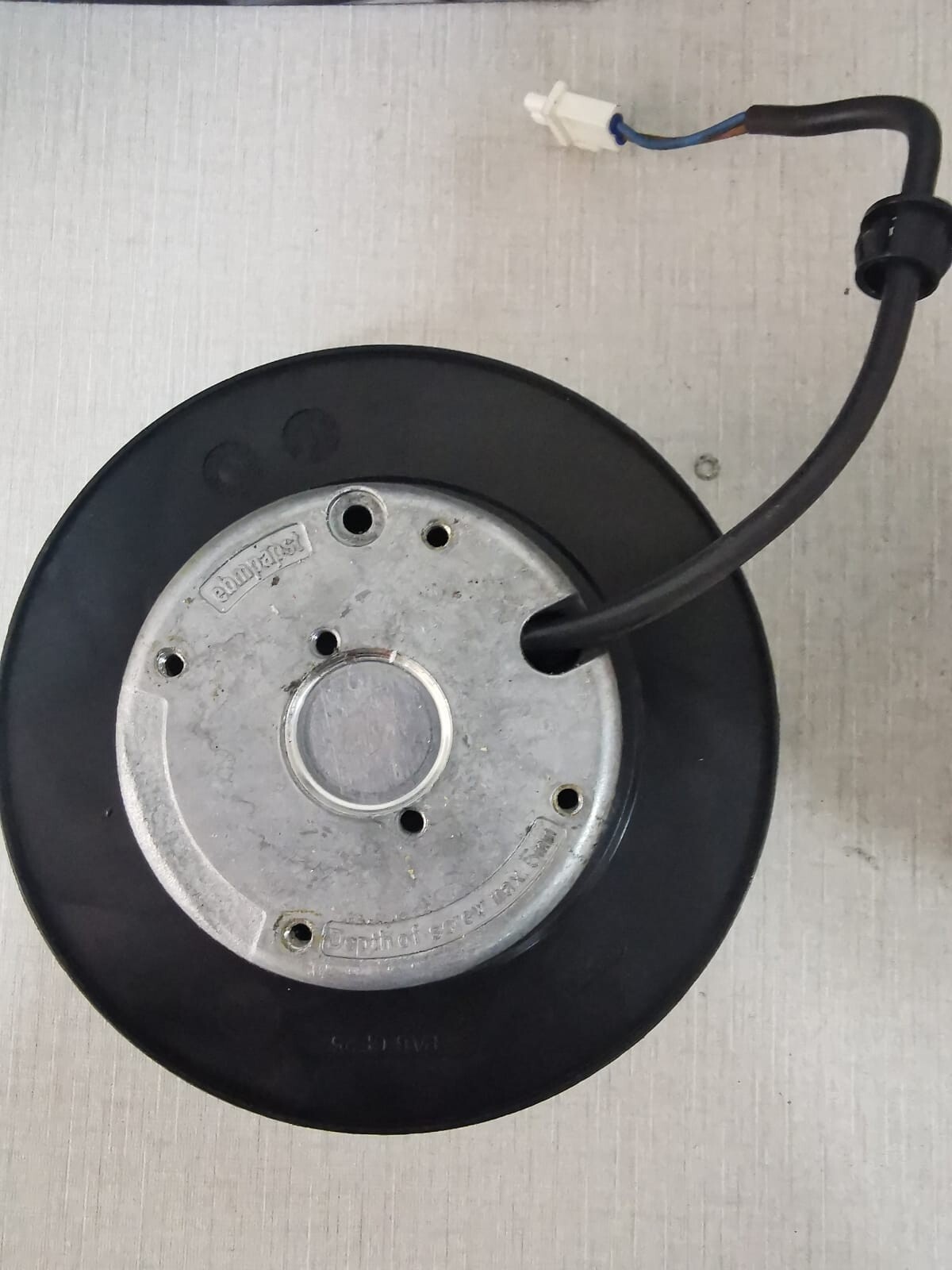 Ebmpapst R2S133-AF 50-15 Ebmpapst R2S133-AF 50-15 230V-50HZ 0,17A 27W 2530 MIN 1 Series Centrifugal Fan 7
