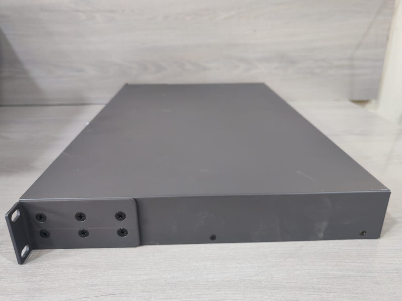 MOXA PN:3093000000961 REV.1.2.0 MOXA IKS-6728-4GTXSFP-HV-HV-T PN:3093000000961 REV.1.2.0 Gigabit Switch 7