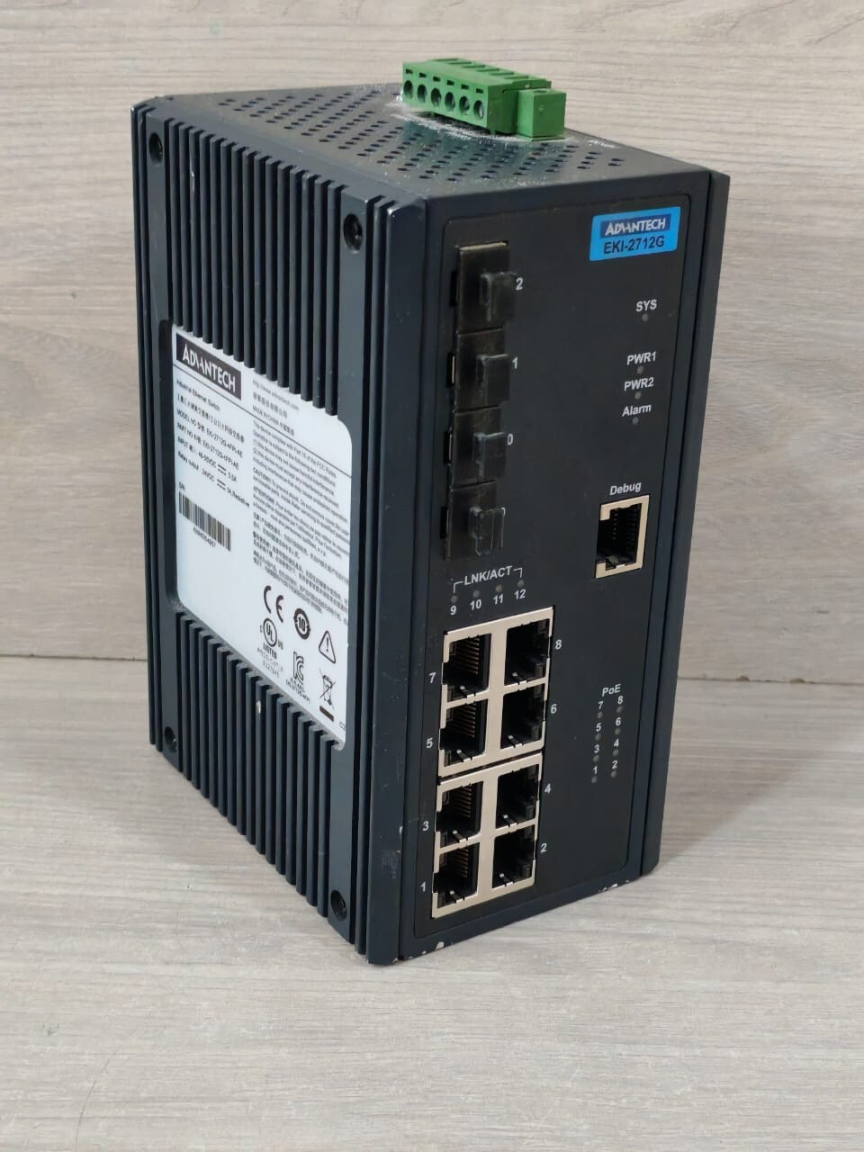 Advantech EKI-2712G -4FPI-AE Advantech EKI-2712G EKI-2712G -4FPI-AE INDUSTRIAL ETHERNET SWITCH 5