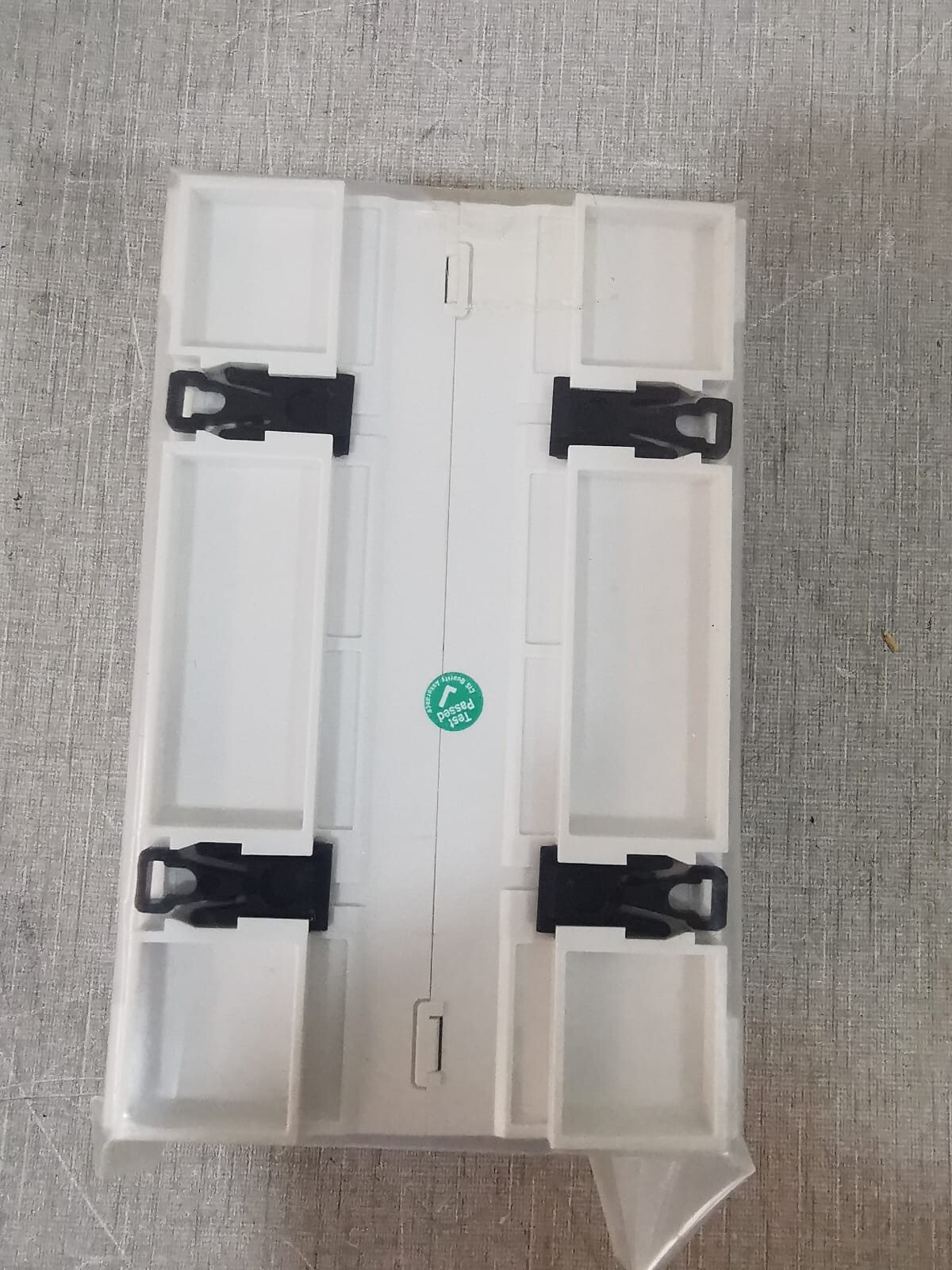 Clipsal L5504RVFC CLIPSAL L5504RVFC 4 Channel Voltage Free Relay 6