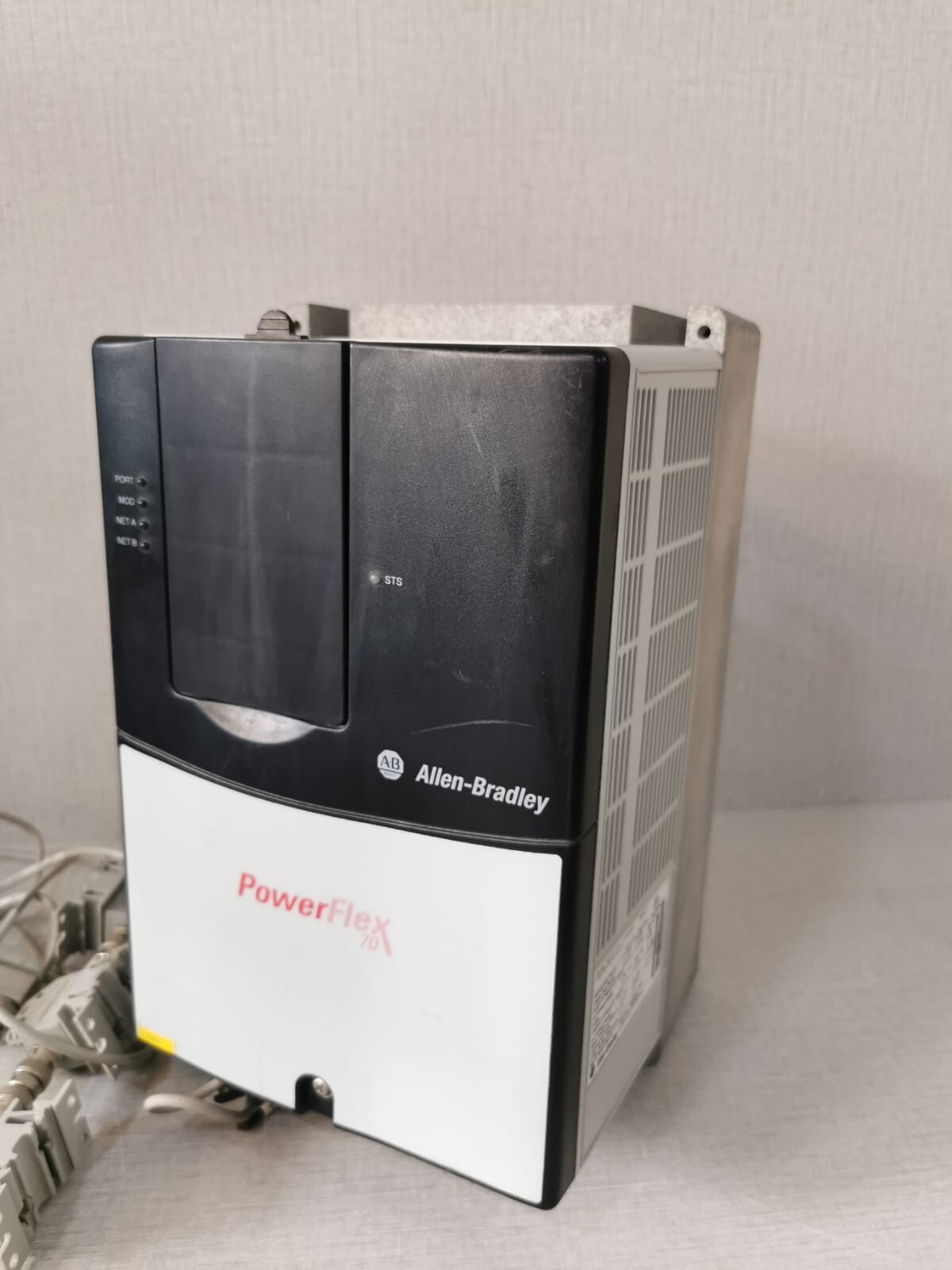 Allen-Bradley 20A C 015 A 0 AYNANCO Allen Bradley 20A C 015 A 0 AYNANCO PowerFlex 4