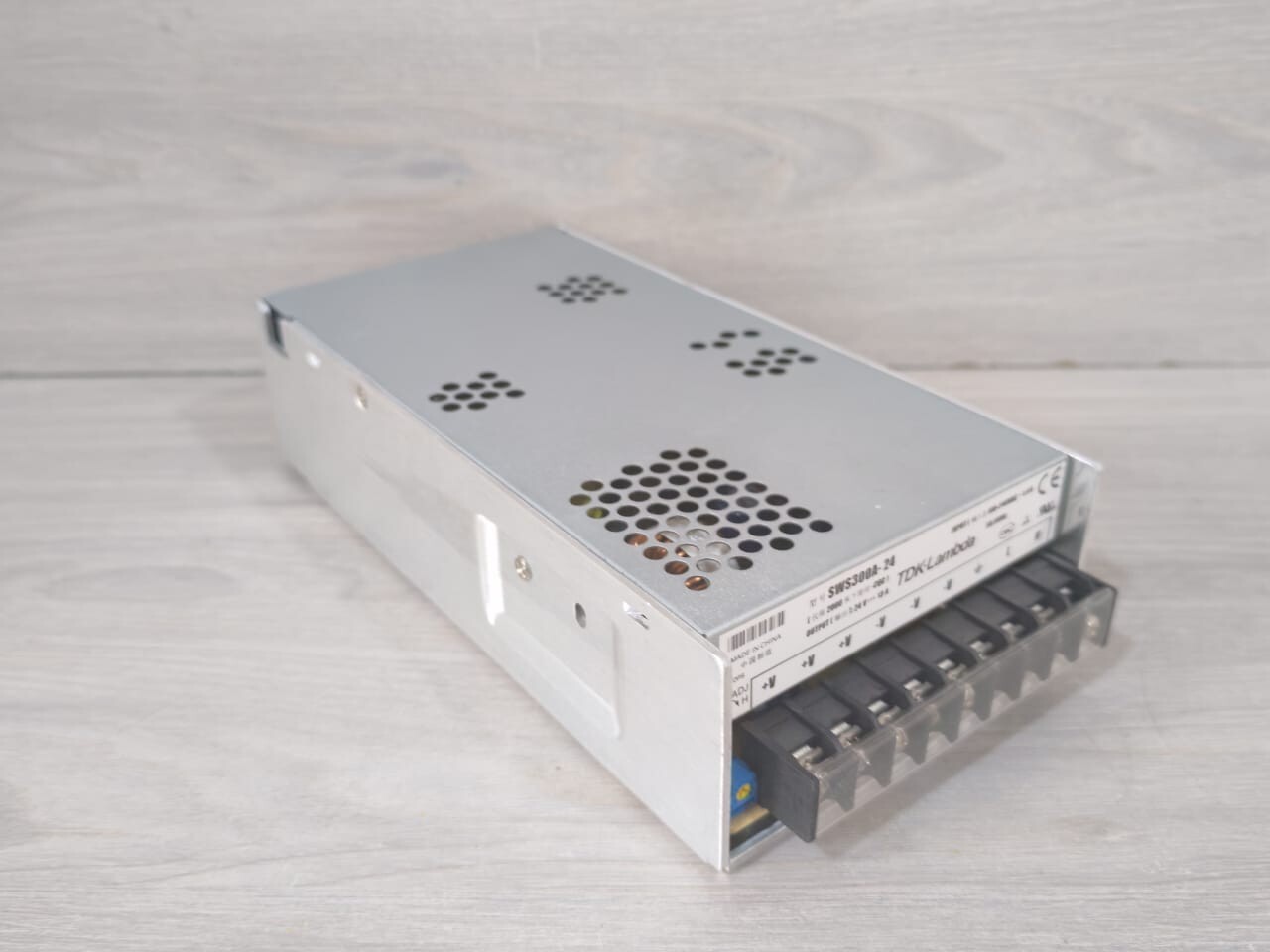 TDK-Lambda SWS300A-24 TDK-Lambda SWS300A-24 Switching Power Supply 10