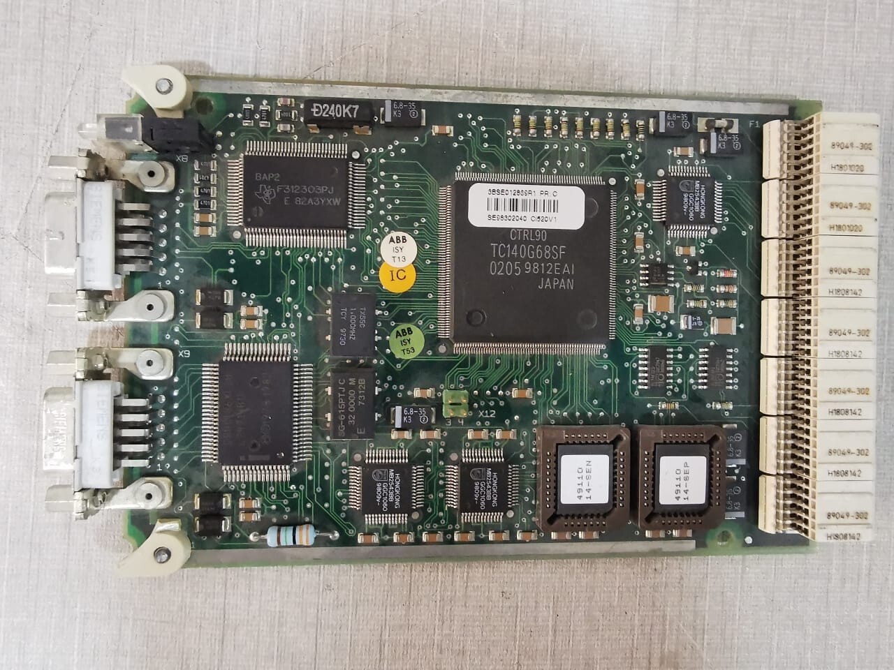 ABB CI520V1 ABB 3BSE012869R1 PR:C CI520V1 ABB 3BSE012869R1 PR:C COMMUNICATION INTERFACE (BROKEN FRAME) 4