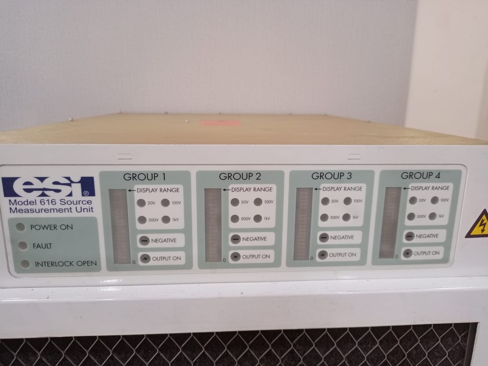 ESI 148017 R.B ESi 616 Source Measurement Unit 148017 R.B 2