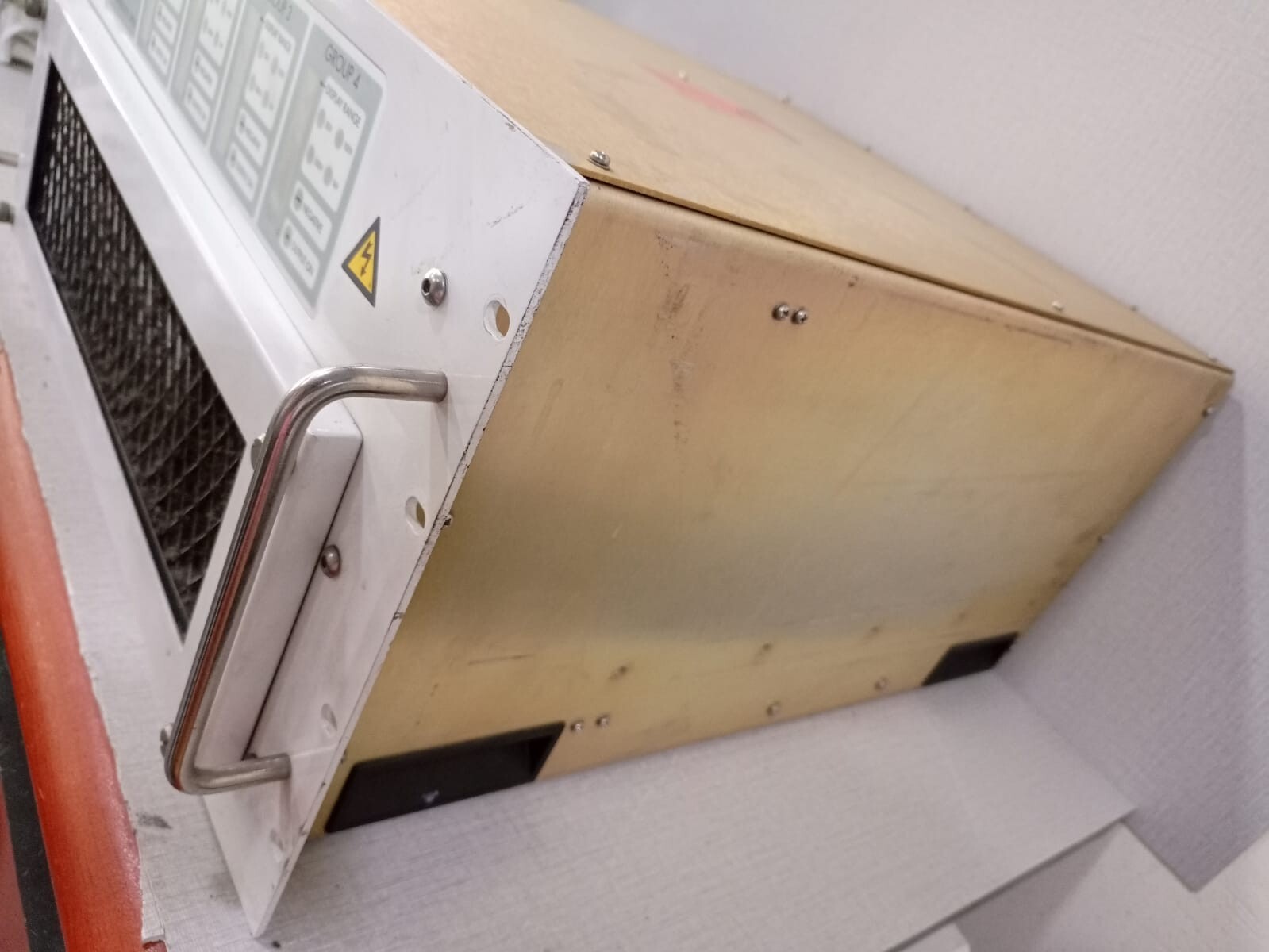 ESI 148017 R.B ESi 616 Source Measurement Unit 148017 R.B 8