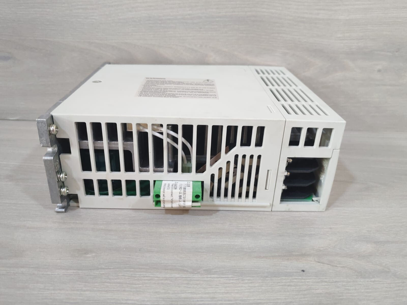 Mitsubishi MR-J2S-70A MITSUBISHI MR-J2S-70A AC SERVO DRIVER 750W WITH FHILTY BOX 6