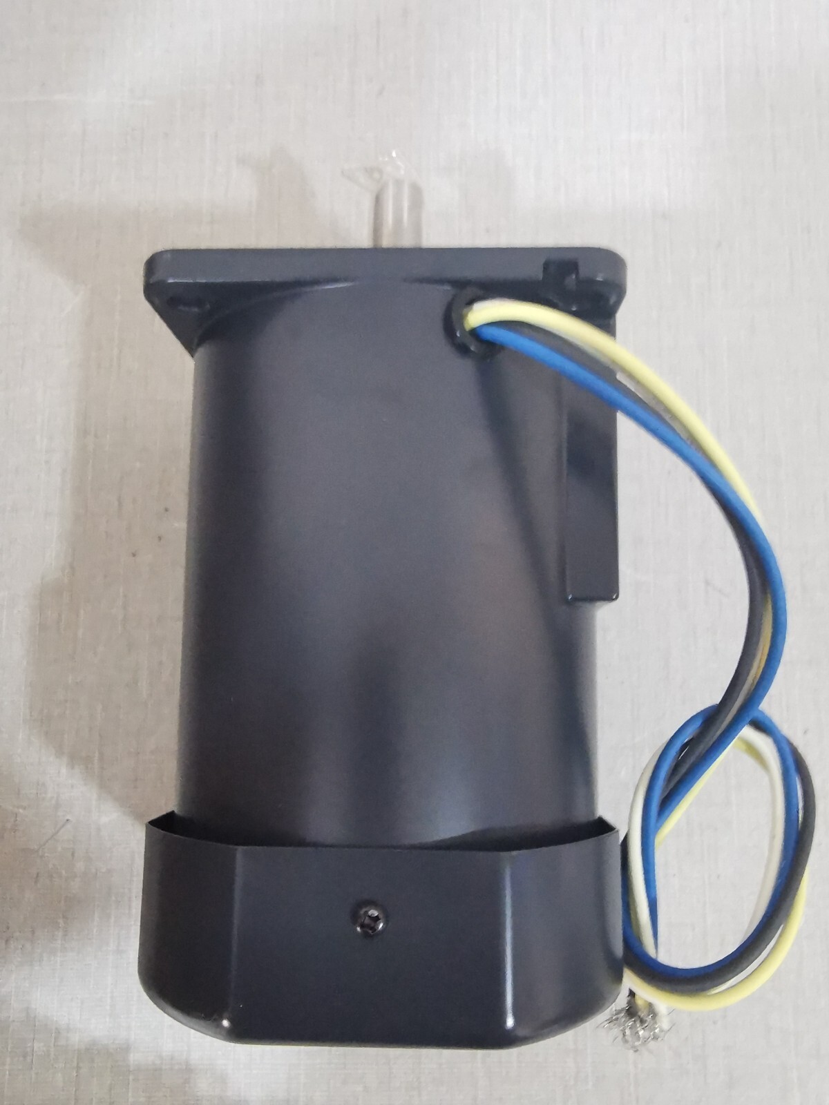 Oriental Motor 5IK90A-CF ORIENTAL MOTOR 5IK90A-CF INDUCTION MOTOR 90W 50/60Hz 3