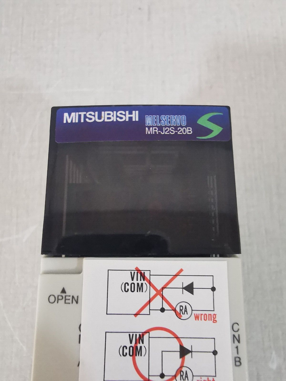 Mitsubishi MR-J2S-20B MITSUBISHI MR-J2S-20B Servo Driver 200W 230V 50-60Hz 3
