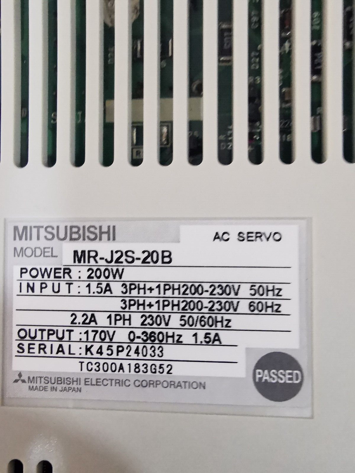 Mitsubishi MR-J2S-20B MITSUBISHI MR-J2S-20B Servo Driver 200W 230V 50-60Hz 5