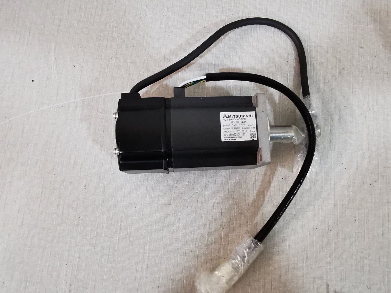 Mitsubishi HC-KFS43K MITSUBISHI HC-KFS43K AC SERVO MOTOR 2