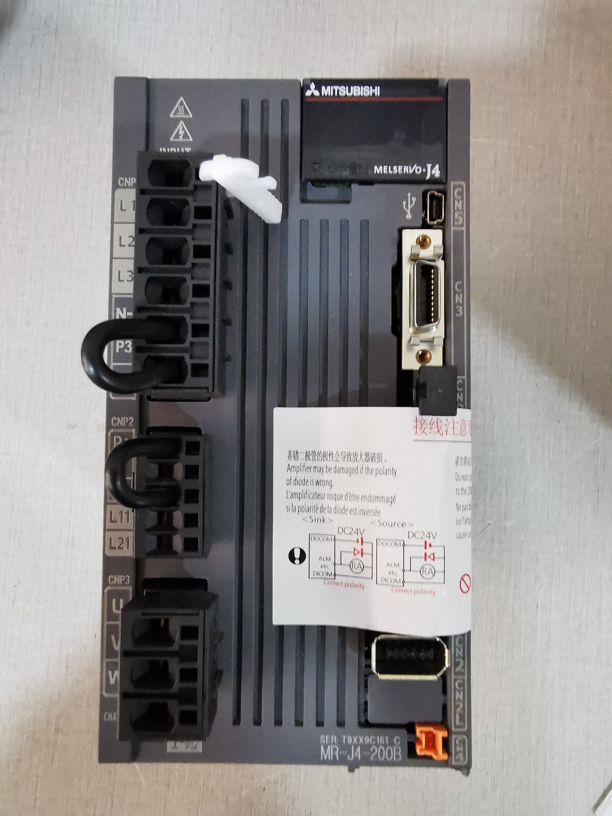 Mitsubishi MR-J4-200B MITSUBISHI MR-J4-200B AC SERVO DRIVE AMPLIFIER 240V 50-60HZ 2