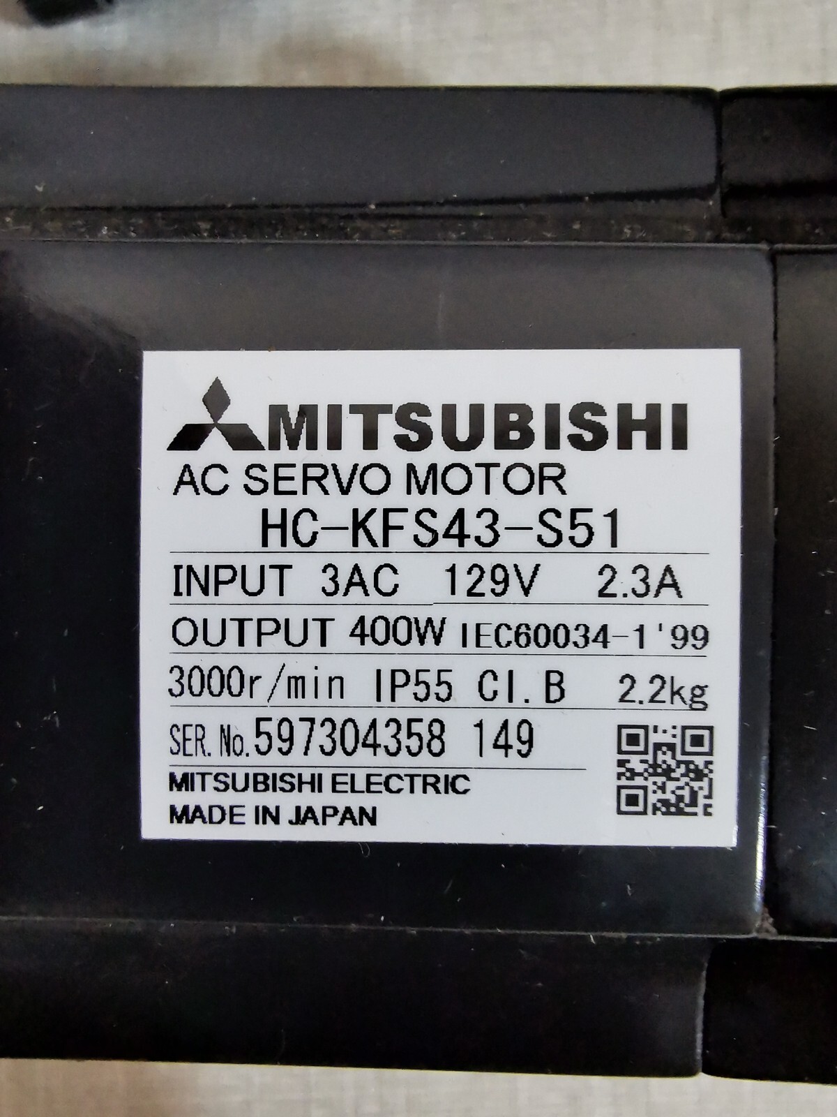 Mitsubishi HC-KFS43-S51 MITSUBISHI HC-KFS43-S51 AC SERVO MOTOR 129V 3