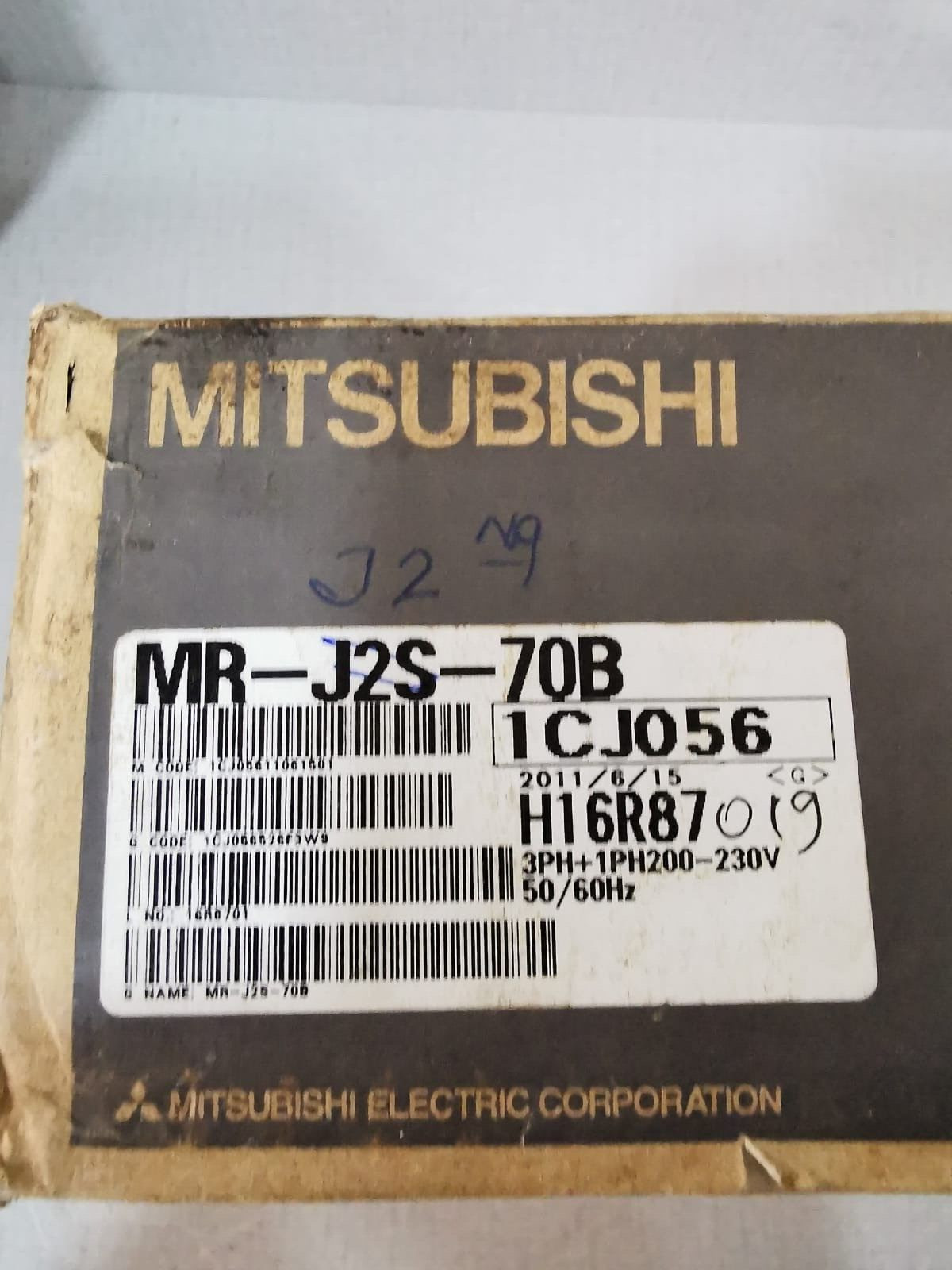 Mitsubishi MR-J2S-70B MITSUBISHI MR-J2S-70B AC SERVO MOTOR 750W WITH DAMAGED COVER 8