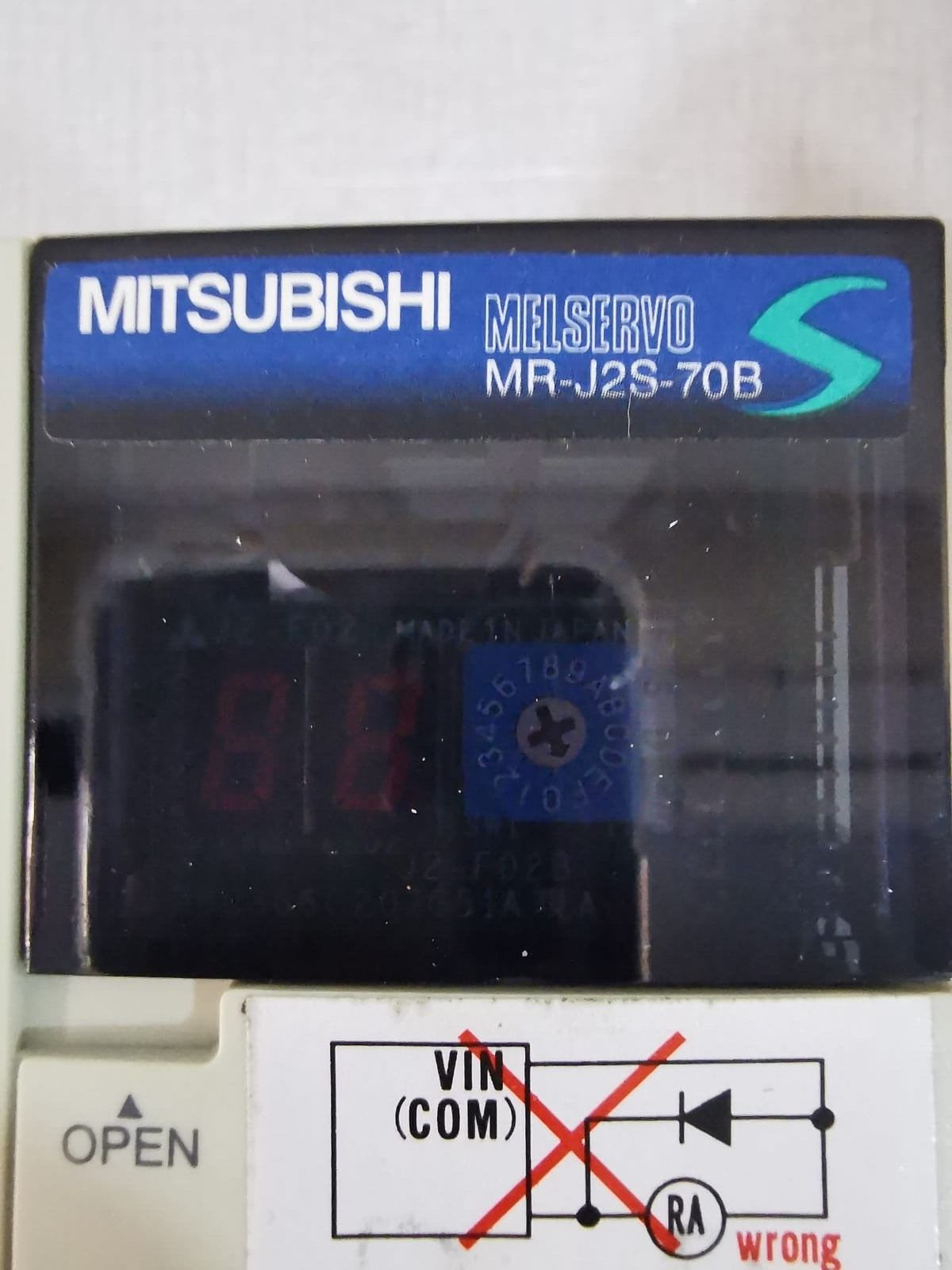 Mitsubishi MR-J2S-70B MITSUBISHI MR-J2S-70B AC SERVO MOTOR 750W 2