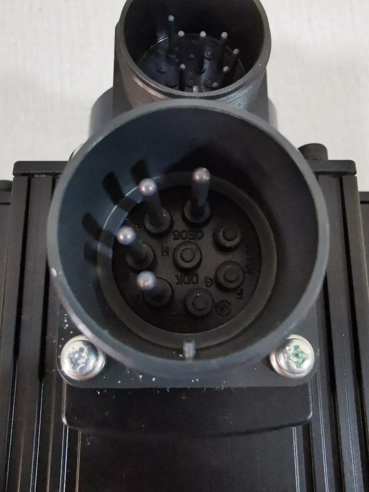 Mitsubishi HC102S-SZ MITSUBISHI HC102S-SZ AC SERVO MOTOR 3