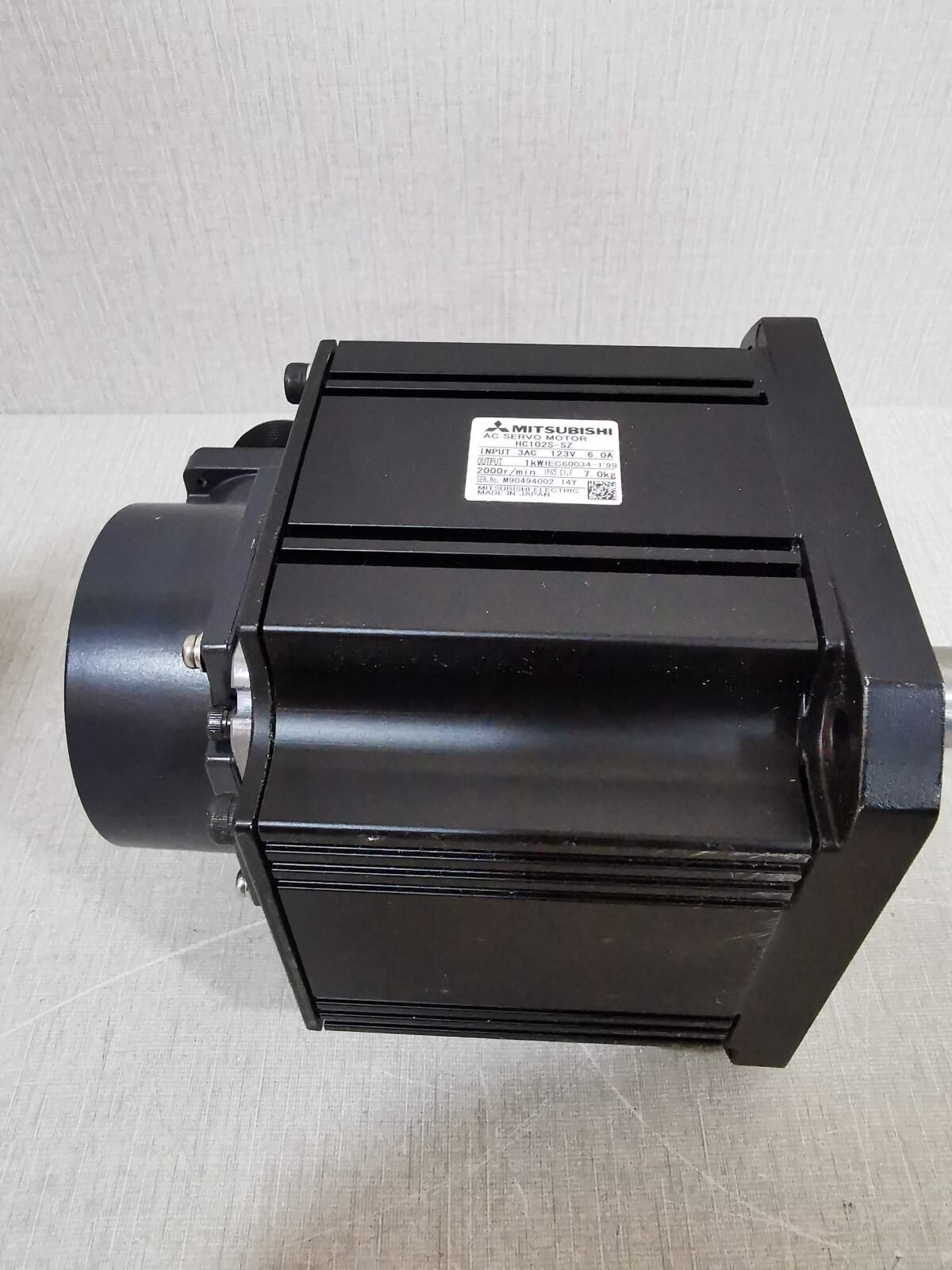 Mitsubishi HC102S-SZ MITSUBISHI HC102S-SZ AC SERVO MOTOR 4