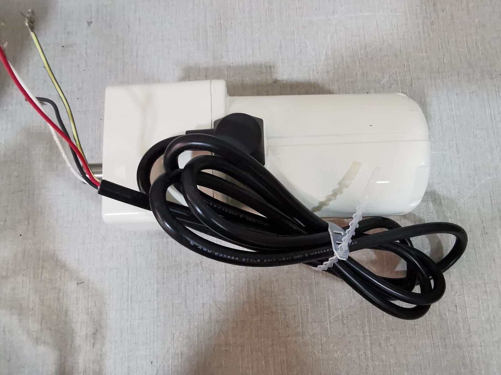 Oriental Motor FPW560C2-36 ORIENTAL MOTOR FPW560C2-36 WATER TIGHT MOTOR 6