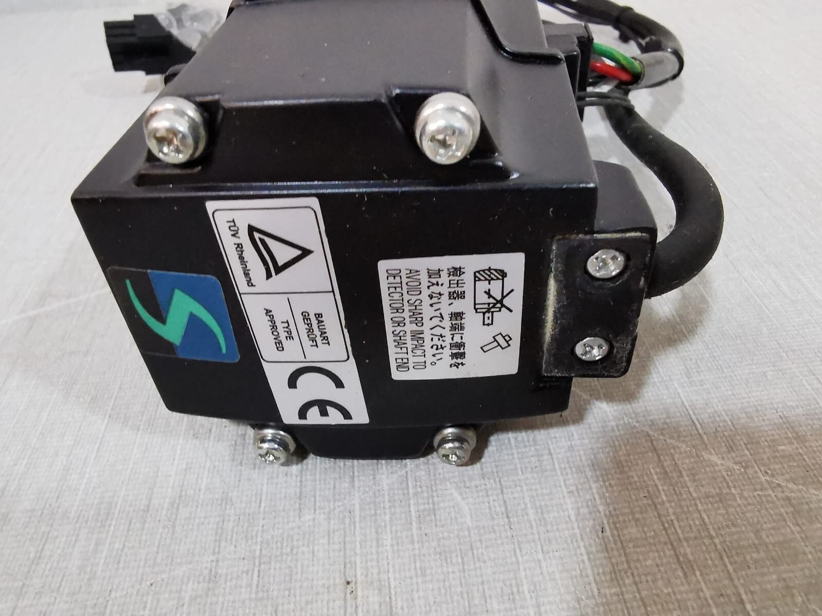 Mitsubishi Electric KFS43B MITSUBISHI HC-KFS43B AC SERVO MOTOR 129V 5