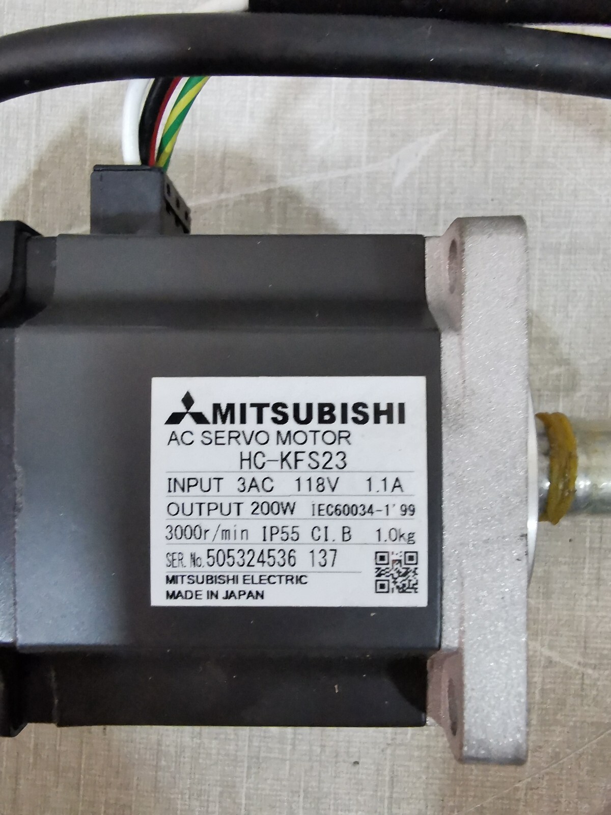 Mitsubishi HC-KFS23 MITSUBISHI HC-KFS23 AC SERVO MOTOR WITH FHILTY BOX 3