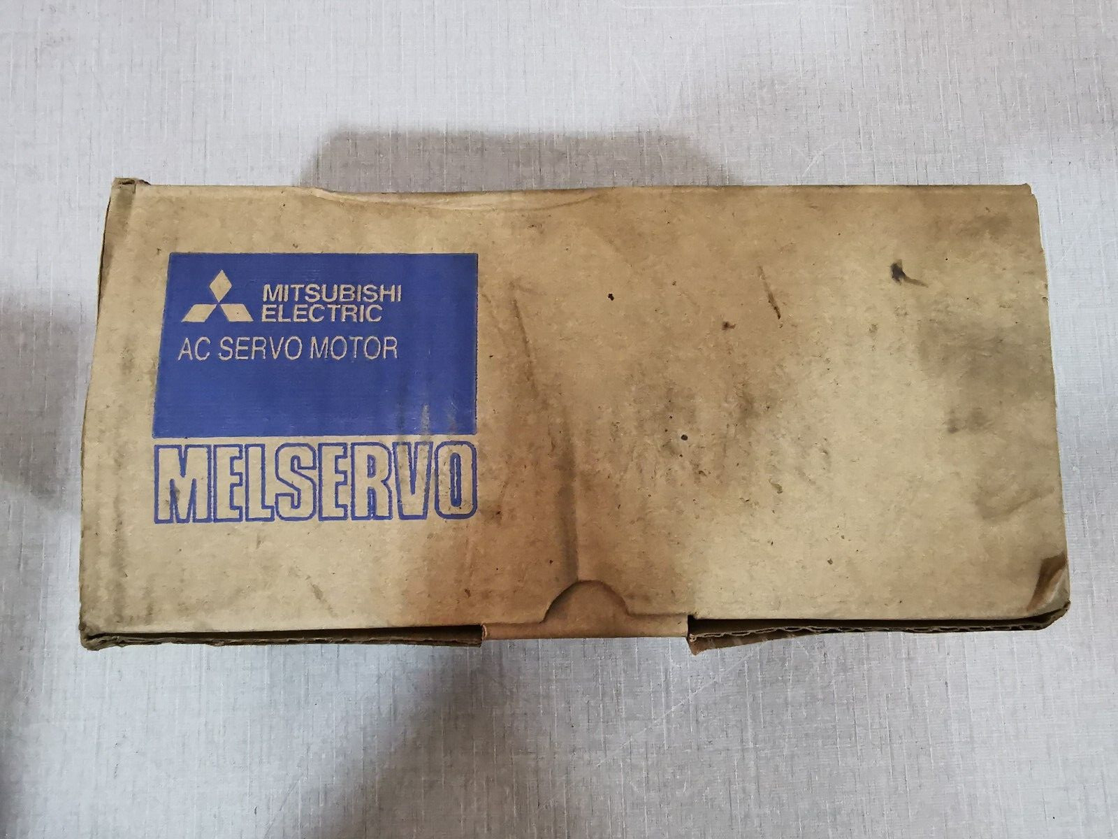 Mitsubishi HC-KFS23 MITSUBISHI HC-KFS23 AC SERVO MOTOR WITH FHILTY BOX 7