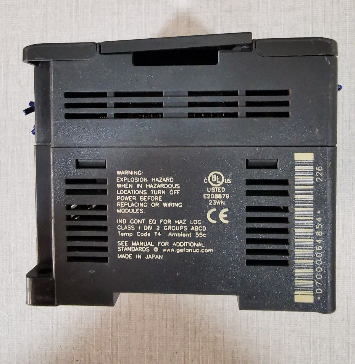 GE IC200UEX122-B GE Fanuc IC200UEX122-B CONTROLLER 2