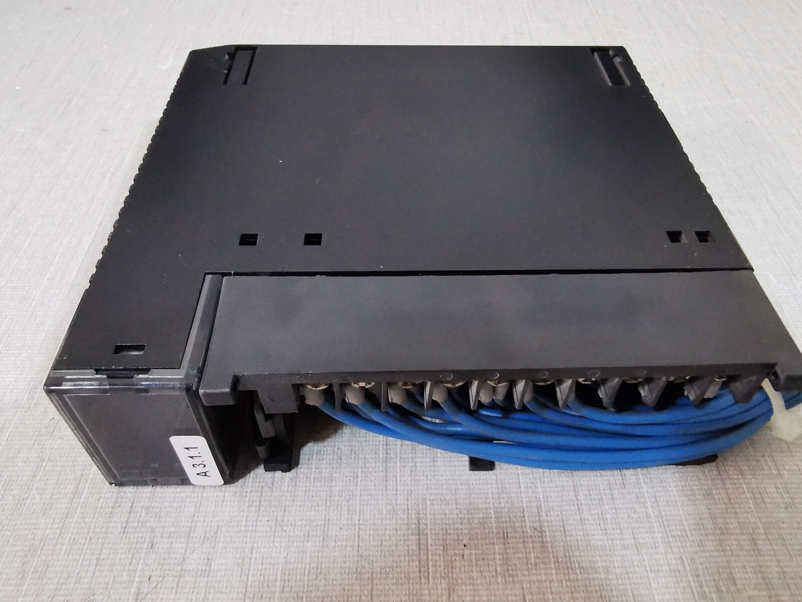 GE IC693MDL742D GE Fanuc IC693MDL742D OUTPUT MODULE 3