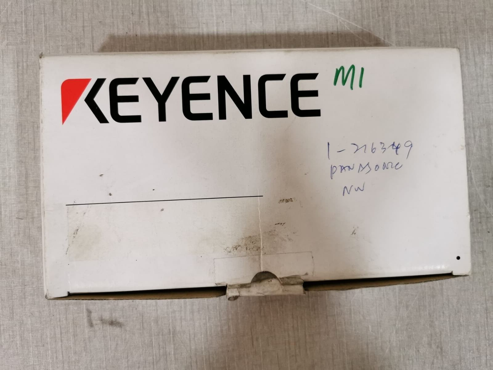 Keyence EM-038 KEYENCE EM-038 Proximity Sensor 3