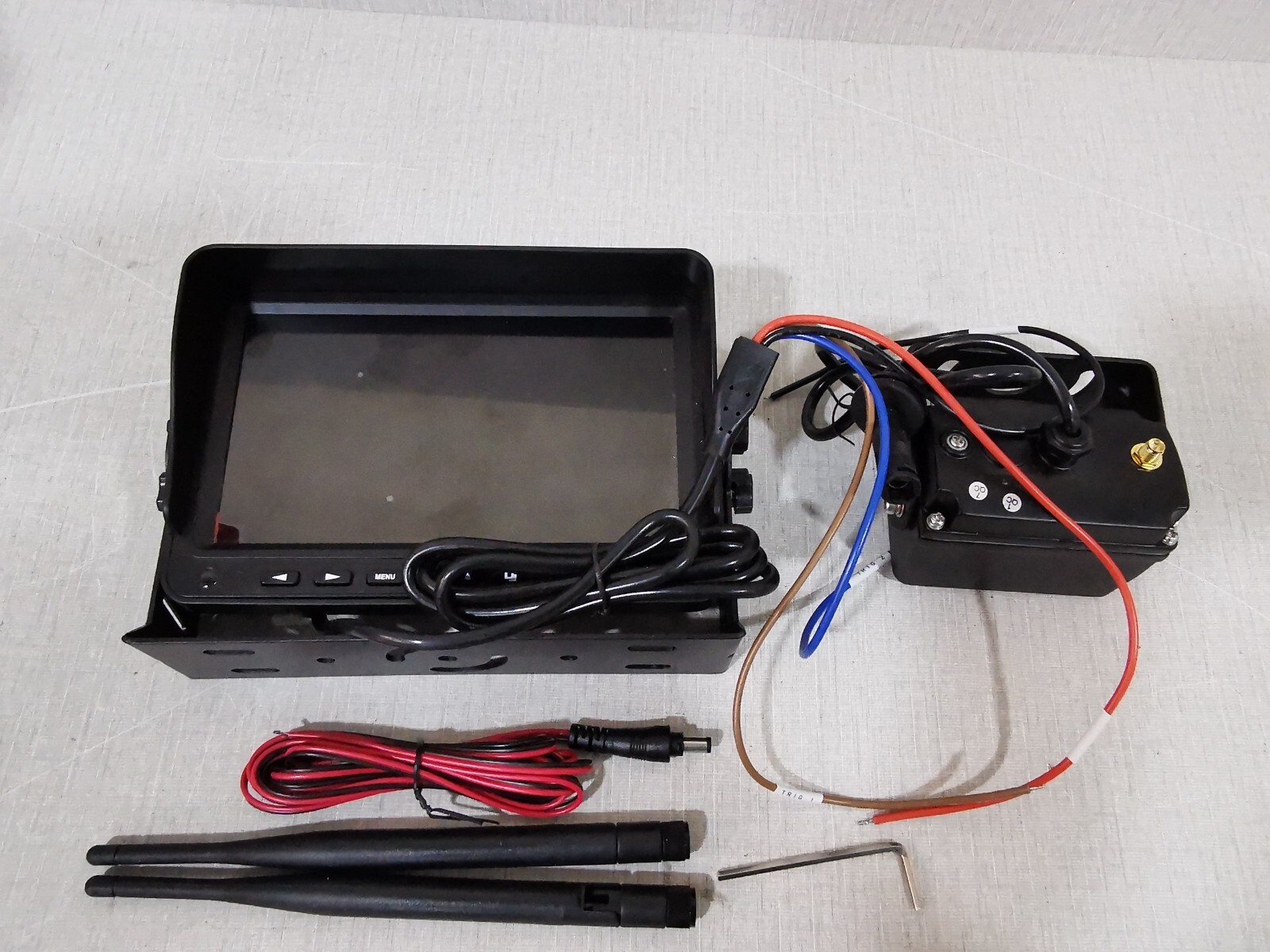 TFT SP-723H TFT SP-723H LCD COLOR MONITOR REAR VIEW CAMERA MONITOR SYSTEM 3