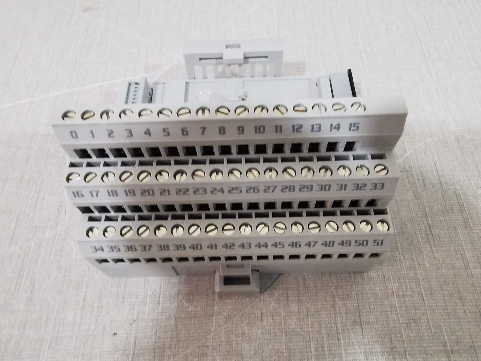 Rockwell Automation 1794-TB3G Allen Bradley 1794-TB3G A Flex Terminal Base 2