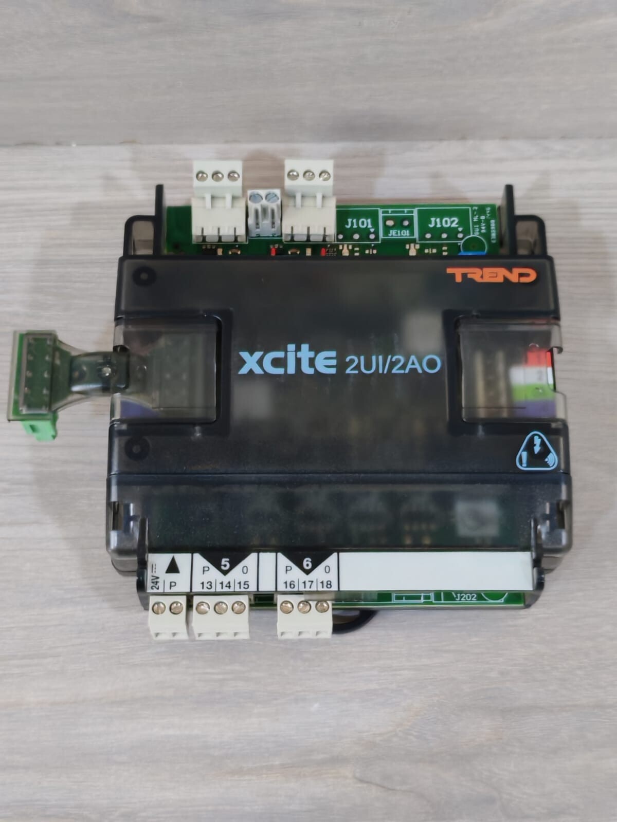Trend ITEM3-2000U020200 TREND XCITE 2UI/2AO ITEM3-2000U020200 CONTROLLER 4