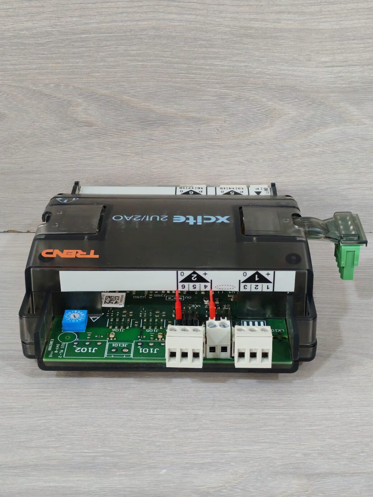 Trend ITEM3-2000U020200 TREND XCITE 2UI/2AO ITEM3-2000U020200 CONTROLLER 6