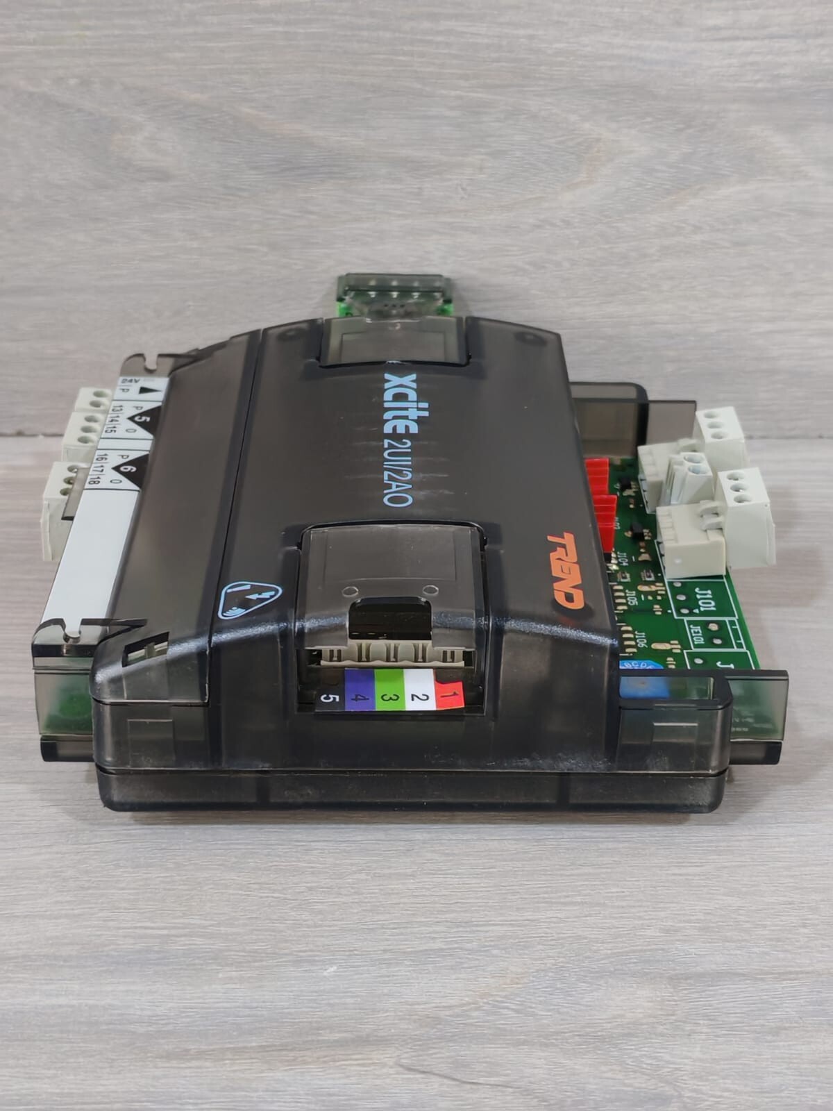 Trend ITEM3-2000U020200 TREND XCITE 2UI/2AO ITEM3-2000U020200 CONTROLLER 9