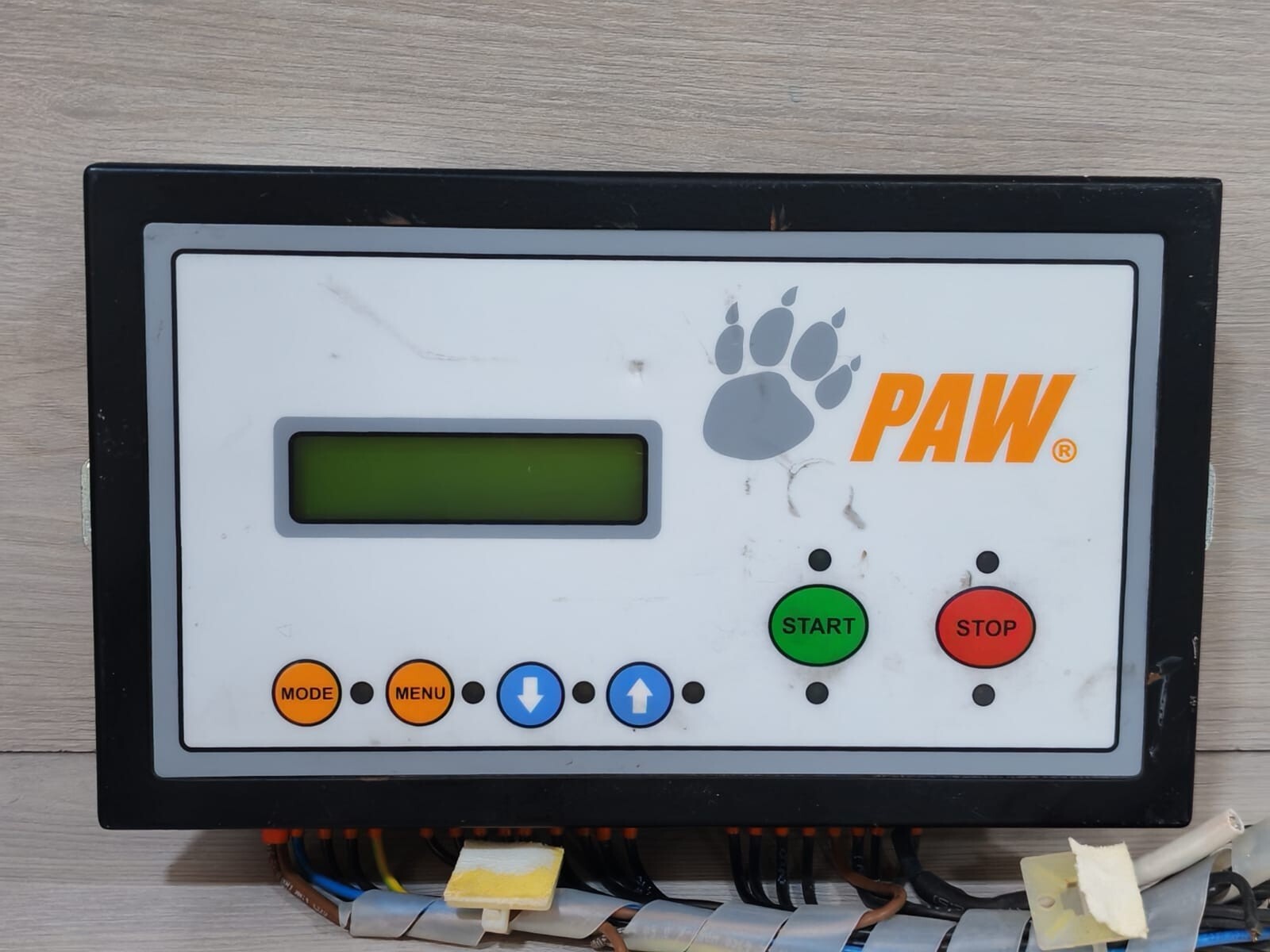 PAW END 02 CONTROL PANEL