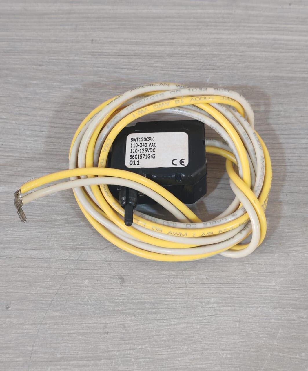 Eaton 66C1571G42 EATON SNT120CPK SHUNT TRIP FOR TYPE E/J/L BREAKER 66C1571G42 2