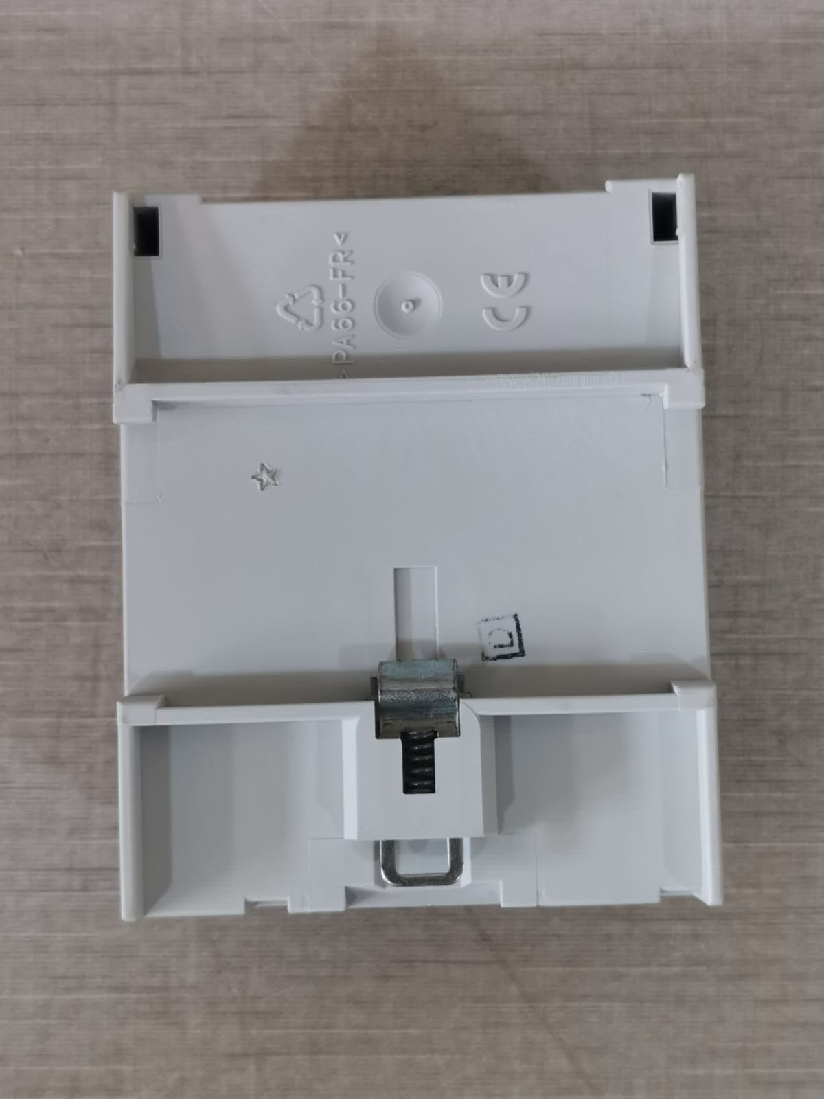 ABB GH Q631 0073 R0111 ABB JA/S 4.24.1 Shutter actuator GH Q631 0073 R0111 9