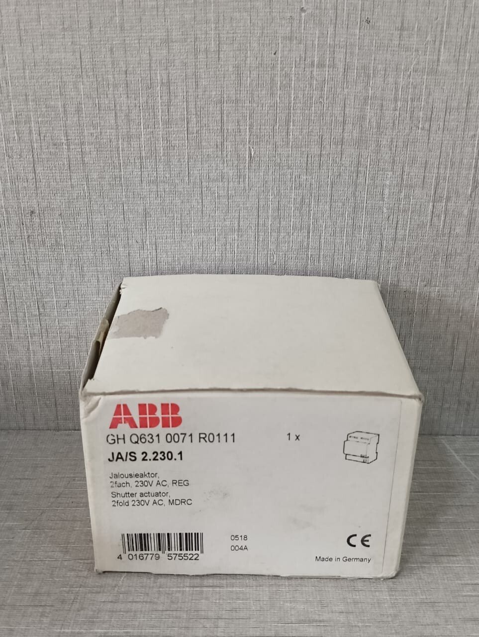 ABB GH Q631 0071 R0111 ABB JA/S 2.230.1 GH Q631 0071 R0111 230VAC SHUTTER ACTUATOR 10