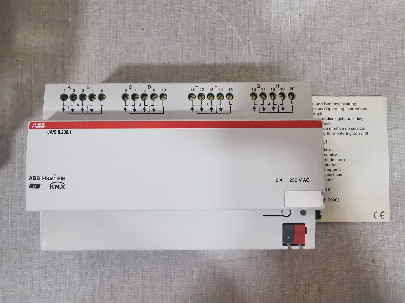 ABB JA/S 8.230.1 GH Q631 0063 R0111 SHUTTER ACTUATOR 230VAC
