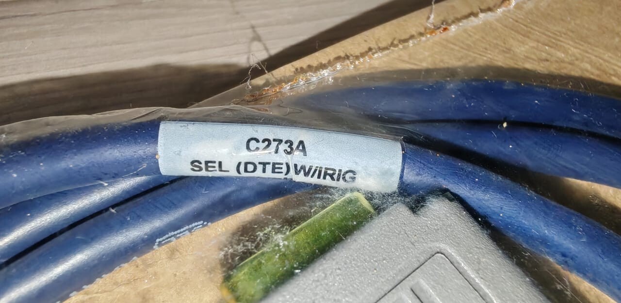 SEL C273A/C273A-004 SEL C273A/C273A-004 DB9 MALE CONNECTOR 004 FEET 5