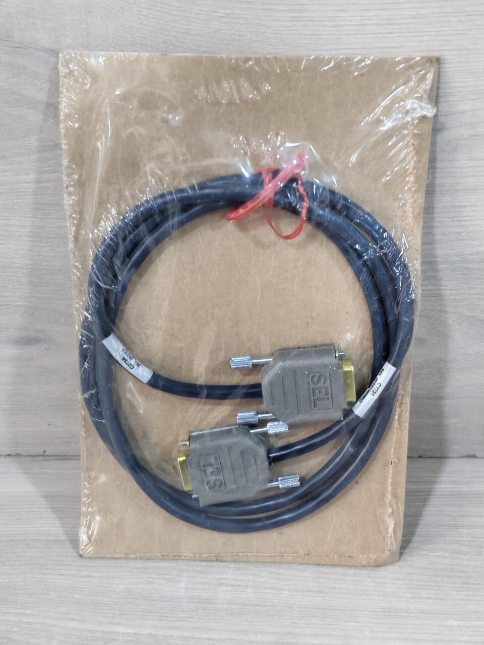 SEL C273A/C273A-004 DB9 MALE CONNECTOR 004 FEET