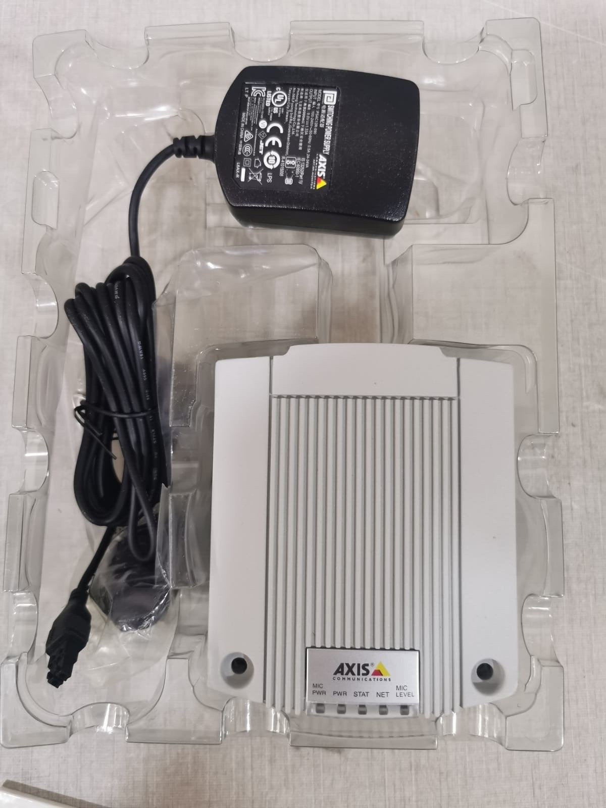 AXIS P8221 0321-001-01 NETWORK I/O MODULE