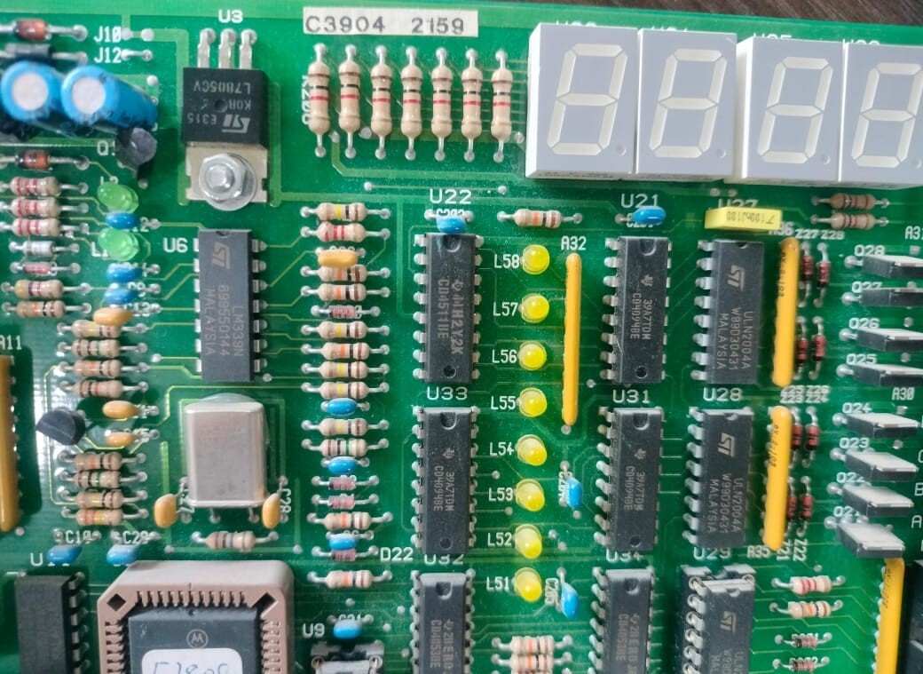CEEI 0500250 CEEI 39/04 0500250 PCB BOARD 4