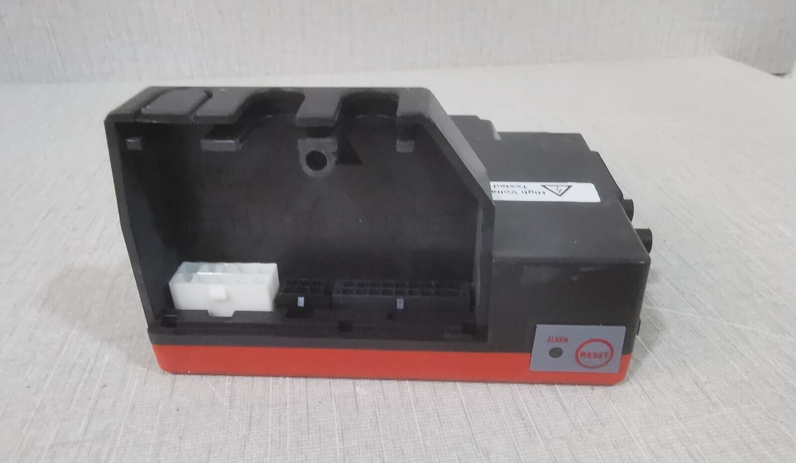 Honeywell S4965R3068U HONEYWELL S4965R3068U BOILER CONTROL 230VAC 50Hz 2.5VA 3
