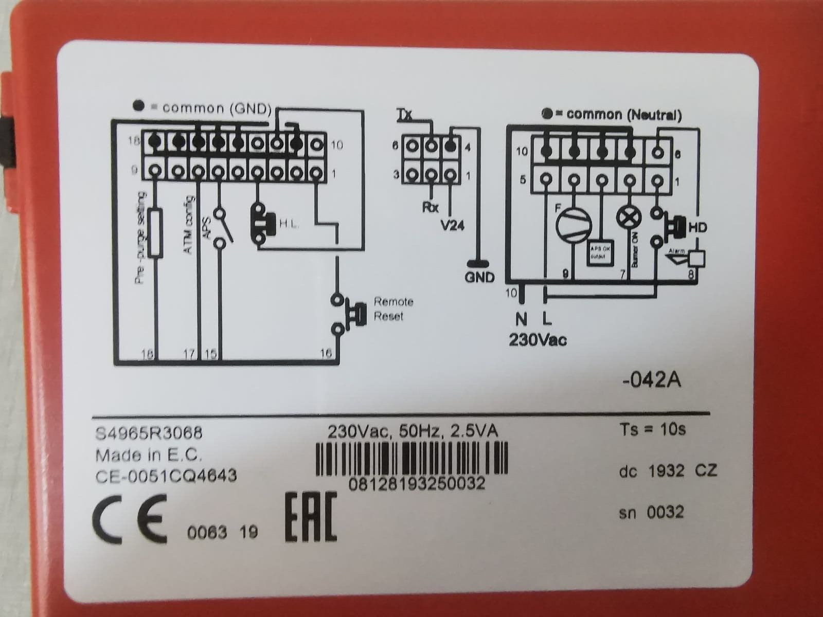 Honeywell S4965R3068U HONEYWELL S4965R3068U BOILER CONTROL 230VAC 50Hz 2.5VA 8