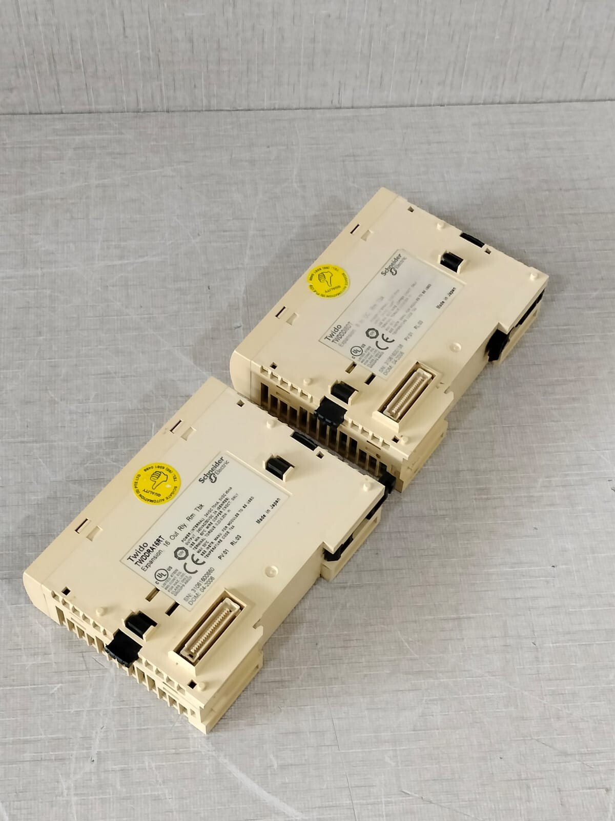 Schneider Electric TWDDRA16RT SCHNEIDER ELECTRIC Twido TWDDDI8DT DC IN / TWDDRA16RT RELAY OUT Expansion Module 5