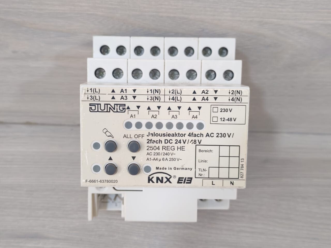 JUNG 2504 REG HE SHUTTER ACTUATOR 4-FOLD AC 230