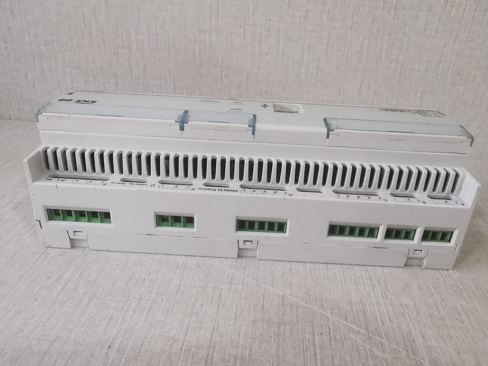 Legrand A13W05 Legrand 048422 Room Controller A13W05 3