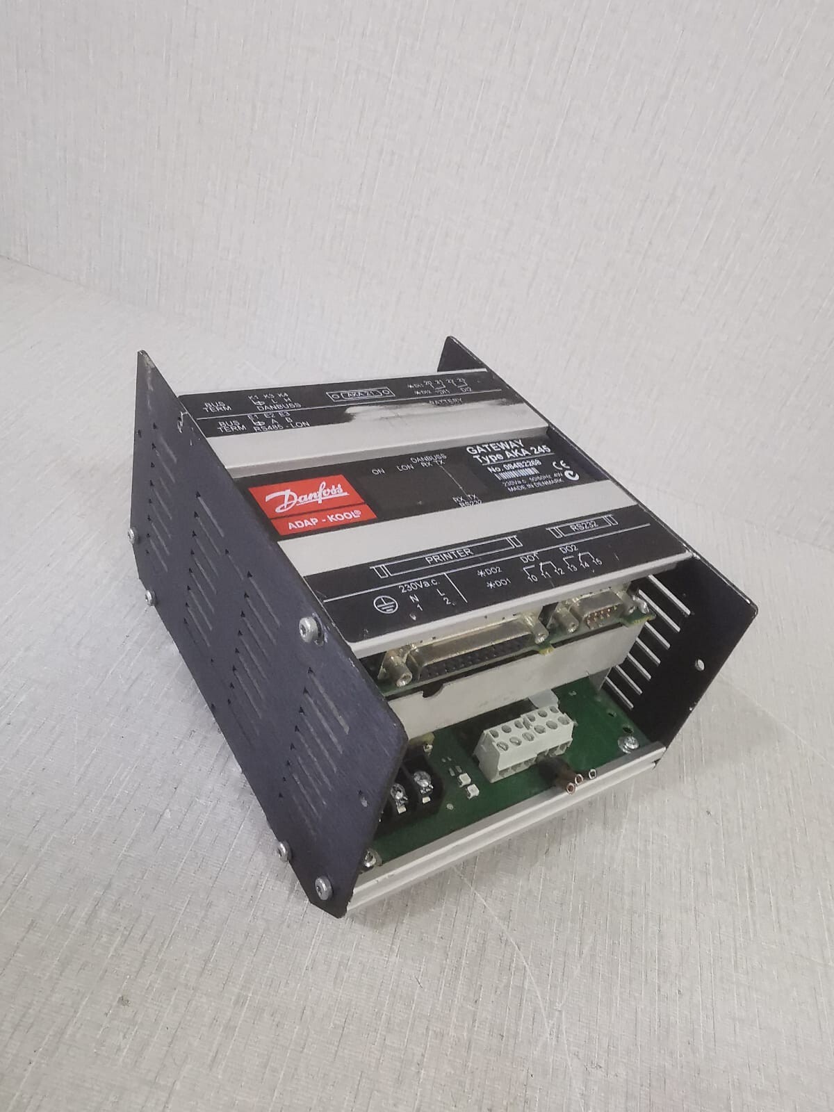 Danfoss AKA-245 Danfoss ADAP-KOOL GATEWAY Type AKA 245 Damaged Screen 2
