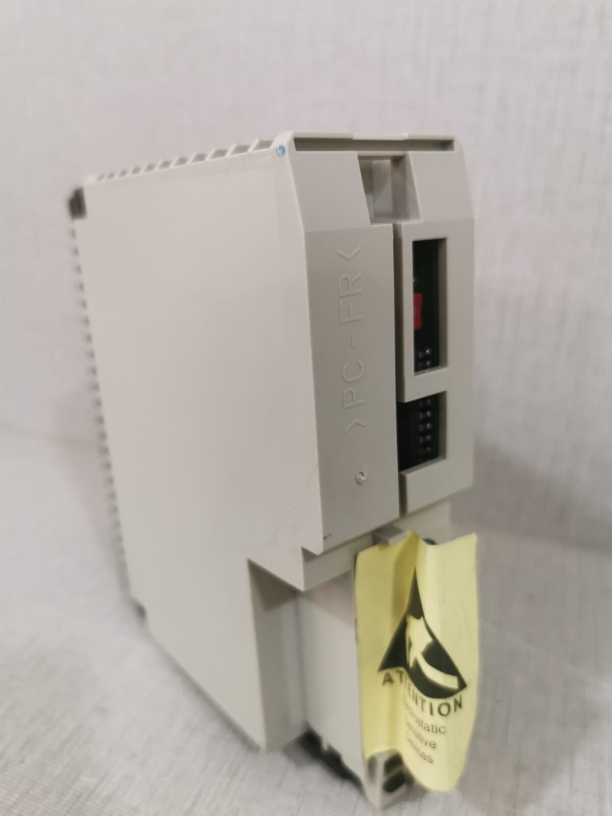 Schneider DAP 212/AS-BDAP-212 Schneider DAP 212/AS-BDAP-212 TSX DISCRETE RELAY 2