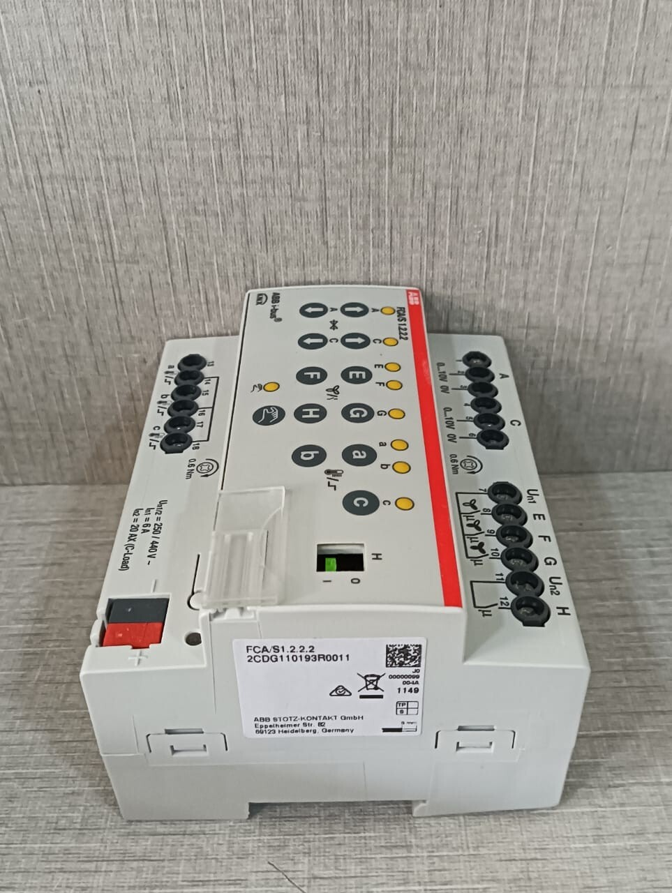 ABB 2CDG110193R0011 ABB FCA/S 1.2.2.2 Fan coil Actuator 2CDG110193R0011 6