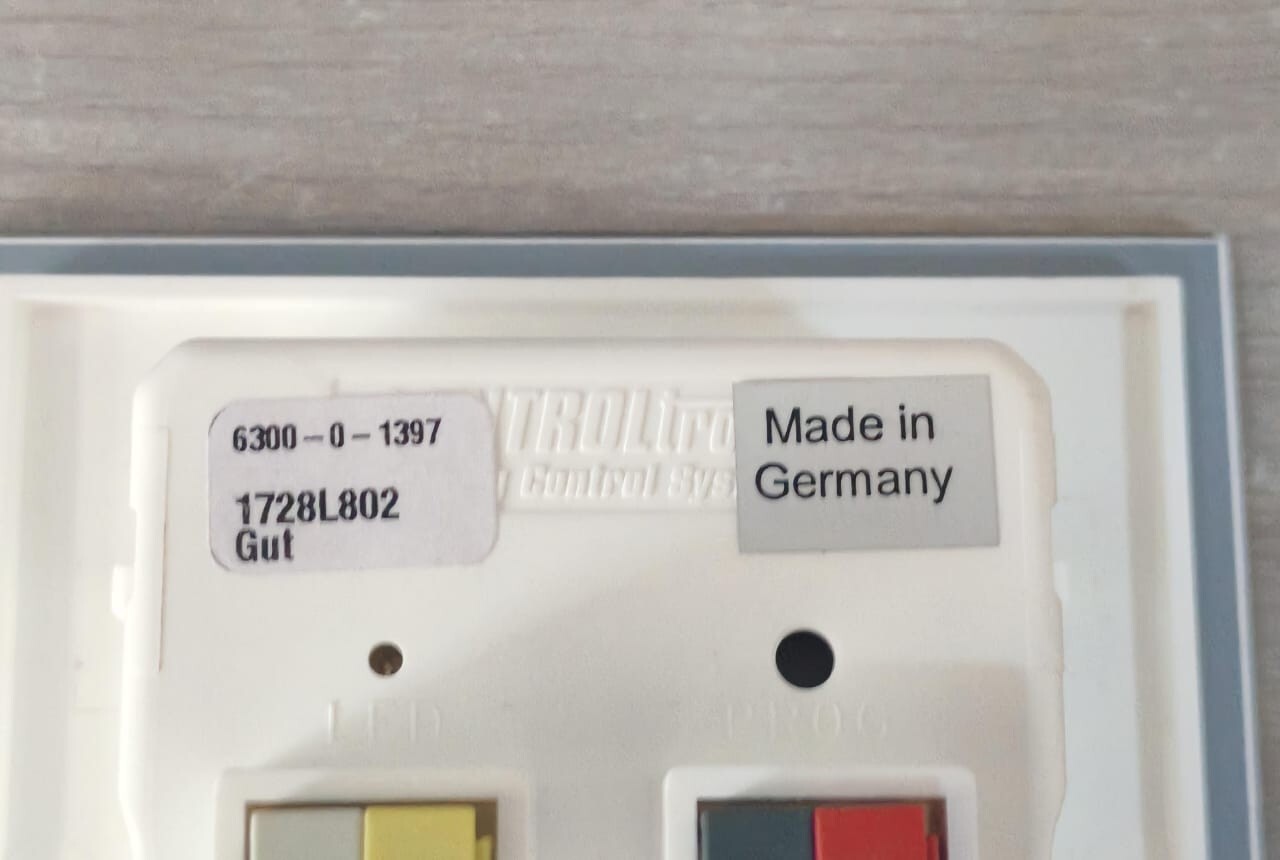 BUSCH-JAEGER BY ABB 1728L802 BUSCH-JAEGER BY ABB 6300-0-1397 MODULE 1728L802 GLASS SENSOR- W/O ORIGINAL BOX 6